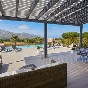 5 bedroom villa with infinity pool, Castellammare del Golfo, sleeps 9